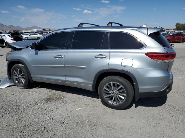 Photo 1 VIN: 5TDJZRFH4JS556919 - TOYOTA HIGHLANDER 