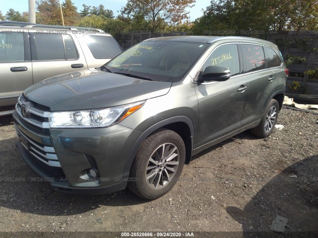 Photo 1 VIN: 5TDJZRFH4JS802030 - TOYOTA HIGHLANDER 