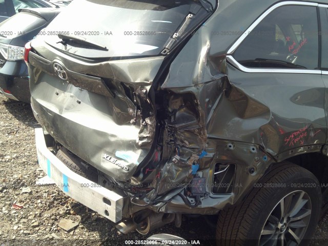 Photo 5 VIN: 5TDJZRFH4JS802030 - TOYOTA HIGHLANDER 