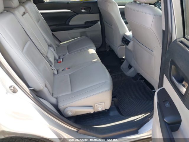 Photo 7 VIN: 5TDJZRFH4JS803307 - TOYOTA HIGHLANDER 