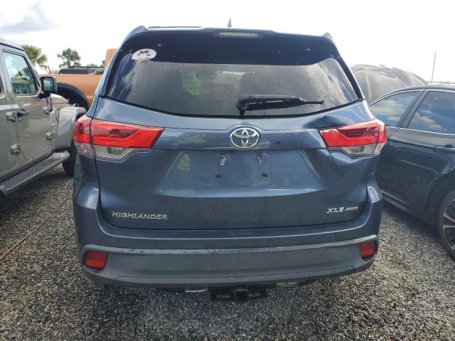 Photo 5 VIN: 5TDJZRFH4JS812475 - TOYOTA HIGHLANDER 