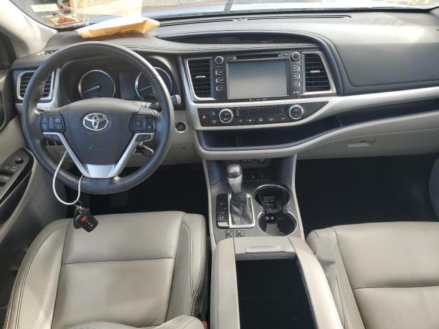 Photo 7 VIN: 5TDJZRFH4JS812475 - TOYOTA HIGHLANDER 