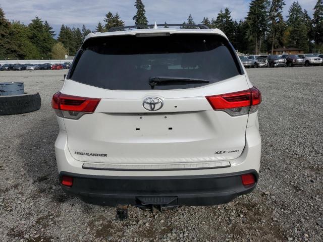 Photo 5 VIN: 5TDJZRFH4JS820687 - TOYOTA HIGHLANDER 