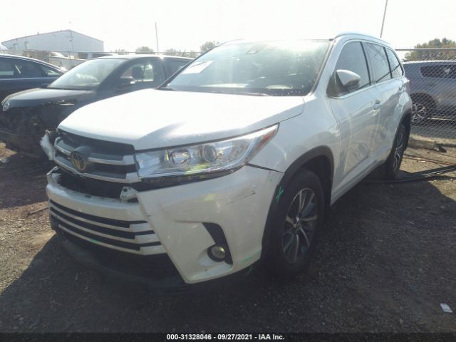 Photo 1 VIN: 5TDJZRFH4JS828238 - TOYOTA HIGHLANDER 