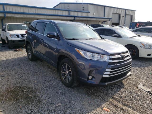 Photo 3 VIN: 5TDJZRFH4JS852961 - TOYOTA HIGHLANDER 