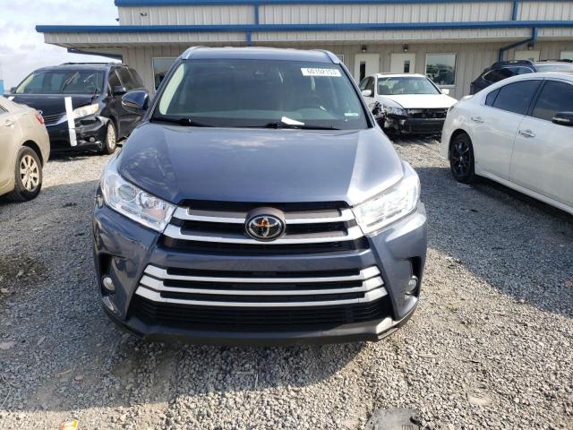 Photo 4 VIN: 5TDJZRFH4JS852961 - TOYOTA HIGHLANDER 