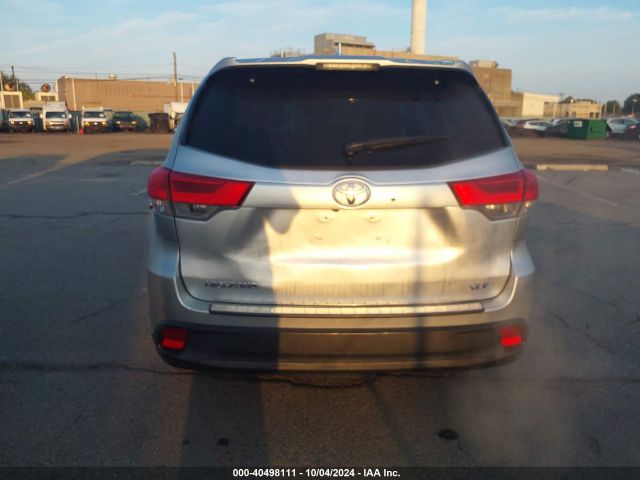 Photo 5 VIN: 5TDJZRFH4JS872319 - TOYOTA HIGHLANDER 