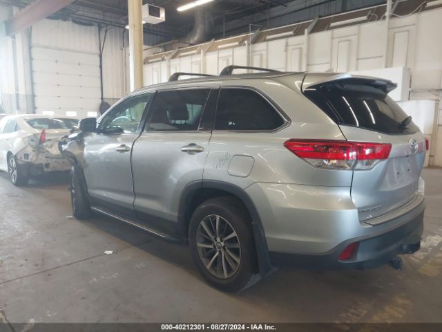 Photo 2 VIN: 5TDJZRFH4KS579893 - TOYOTA HIGHLANDER 