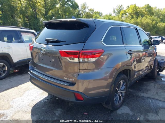 Photo 3 VIN: 5TDJZRFH4KS605084 - TOYOTA HIGHLANDER 