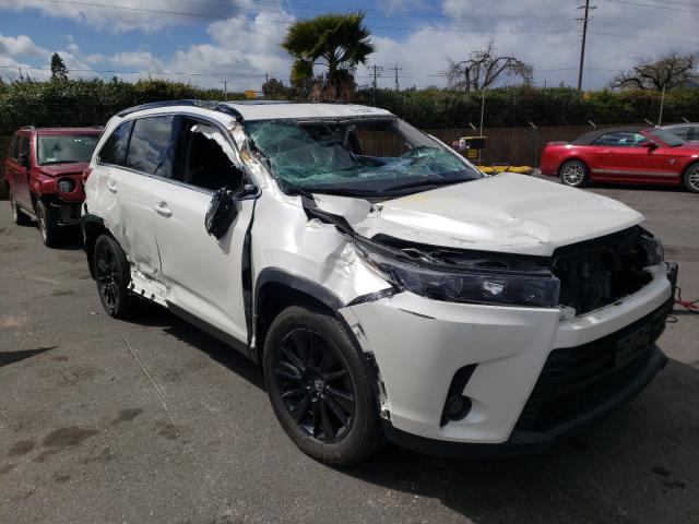 Photo 0 VIN: 5TDJZRFH4KS619292 - TOYOTA HIGHLANDER 