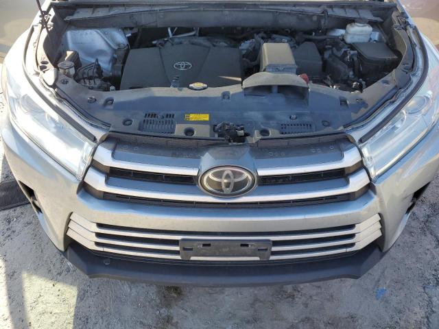 Photo 11 VIN: 5TDJZRFH5HS366475 - TOYOTA HIGHLANDER 