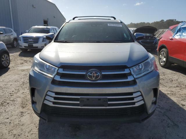 Photo 4 VIN: 5TDJZRFH5HS366475 - TOYOTA HIGHLANDER 