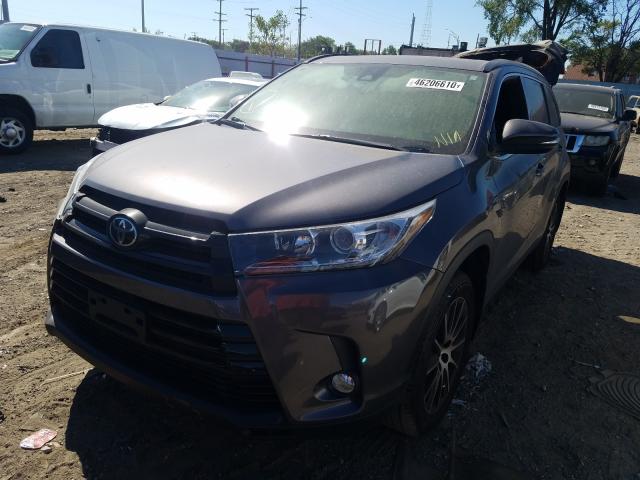 Photo 1 VIN: 5TDJZRFH5HS392428 - TOYOTA HIGHLANDER 