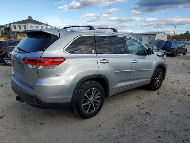 Photo 2 VIN: 5TDJZRFH5HS479276 - TOYOTA HIGHLANDER 