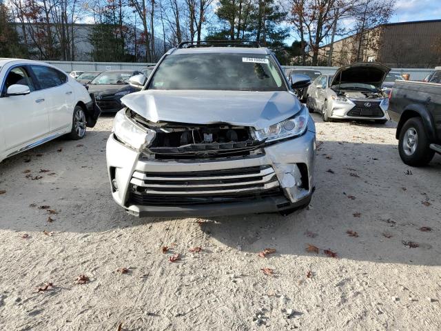 Photo 4 VIN: 5TDJZRFH5HS479276 - TOYOTA HIGHLANDER 