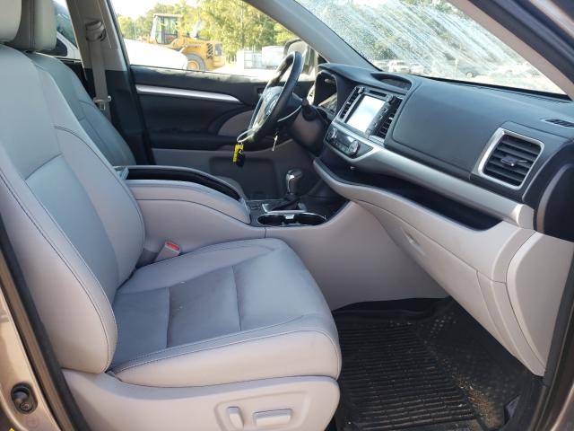 Photo 4 VIN: 5TDJZRFH5HS508422 - TOYOTA HIGHLANDER 