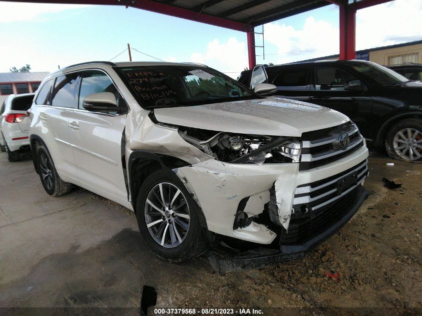 Photo 5 VIN: 5TDJZRFH5HS516777 - TOYOTA HIGHLANDER 