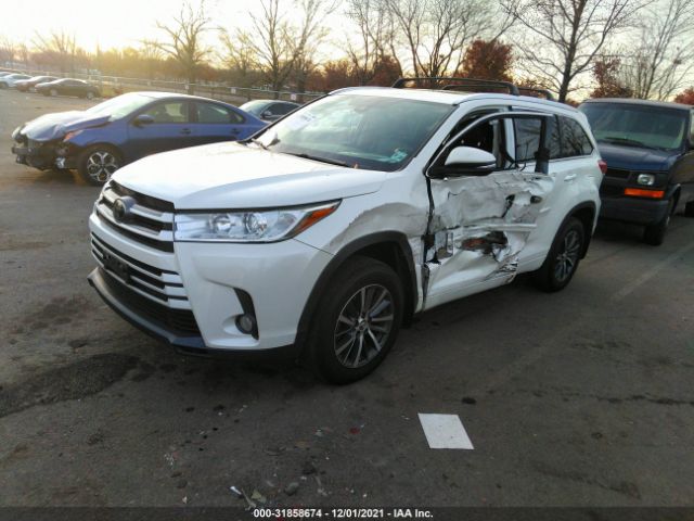 Photo 1 VIN: 5TDJZRFH5HS520280 - TOYOTA HIGHLANDER 