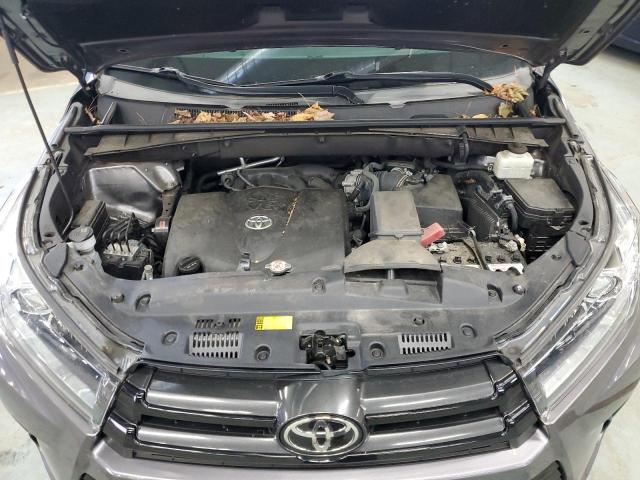 Photo 11 VIN: 5TDJZRFH5JS536694 - TOYOTA HIGHLANDER 