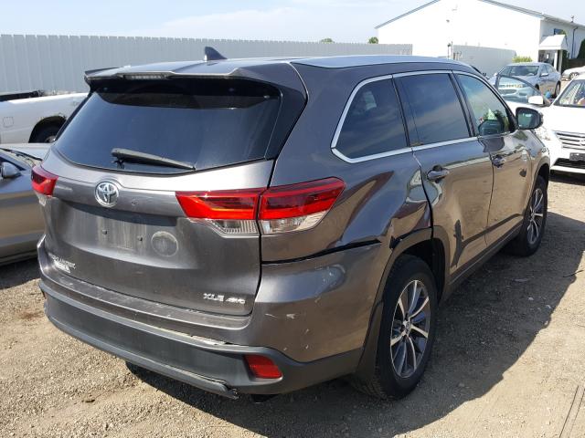 Photo 3 VIN: 5TDJZRFH5JS807236 - TOYOTA HIGHLANDER 