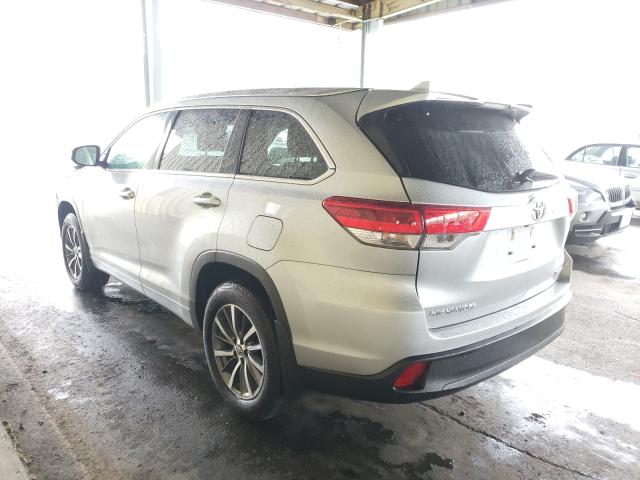 Photo 2 VIN: 5TDJZRFH5JS875035 - TOYOTA HIGHLANDER 