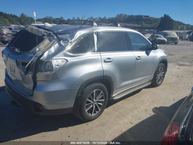 Photo 3 VIN: 5TDJZRFH5JS900404 - TOYOTA HIGHLANDER 