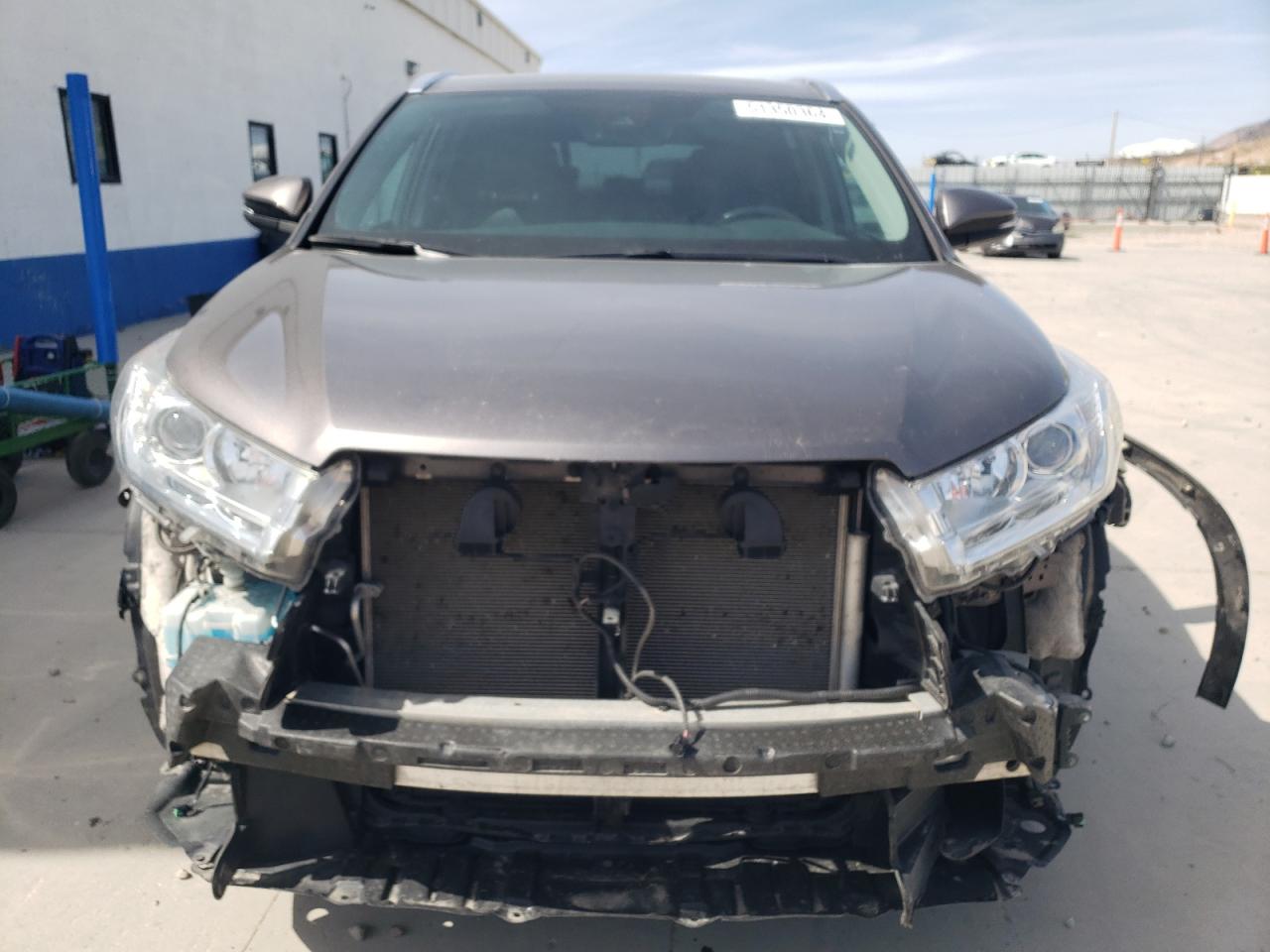 Photo 4 VIN: 5TDJZRFH5KS585184 - TOYOTA HIGHLANDER 