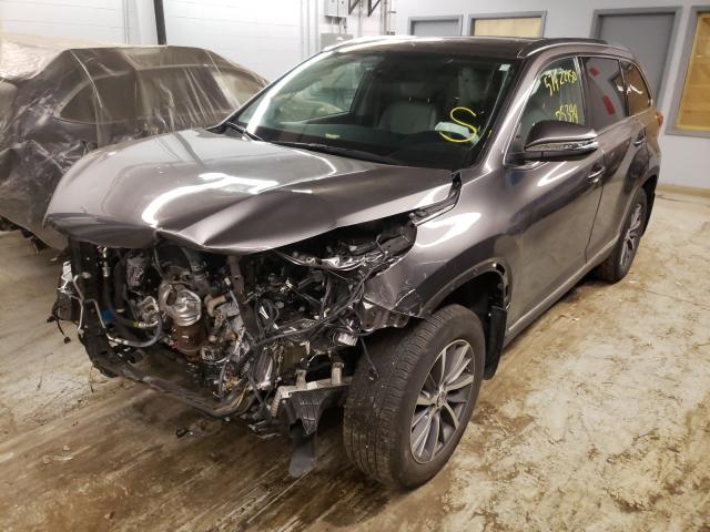 Photo 1 VIN: 5TDJZRFH5KS590837 - TOYOTA HIGHLANDER 