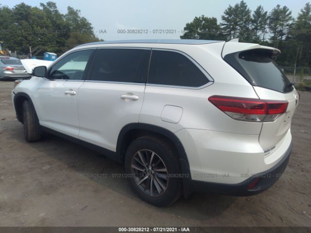 Photo 2 VIN: 5TDJZRFH5KS592605 - TOYOTA HIGHLANDER 