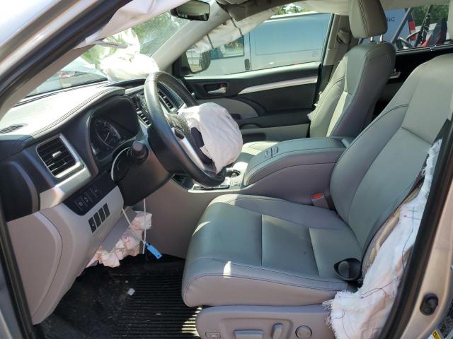 Photo 6 VIN: 5TDJZRFH5KS596136 - TOYOTA HIGHLANDER 