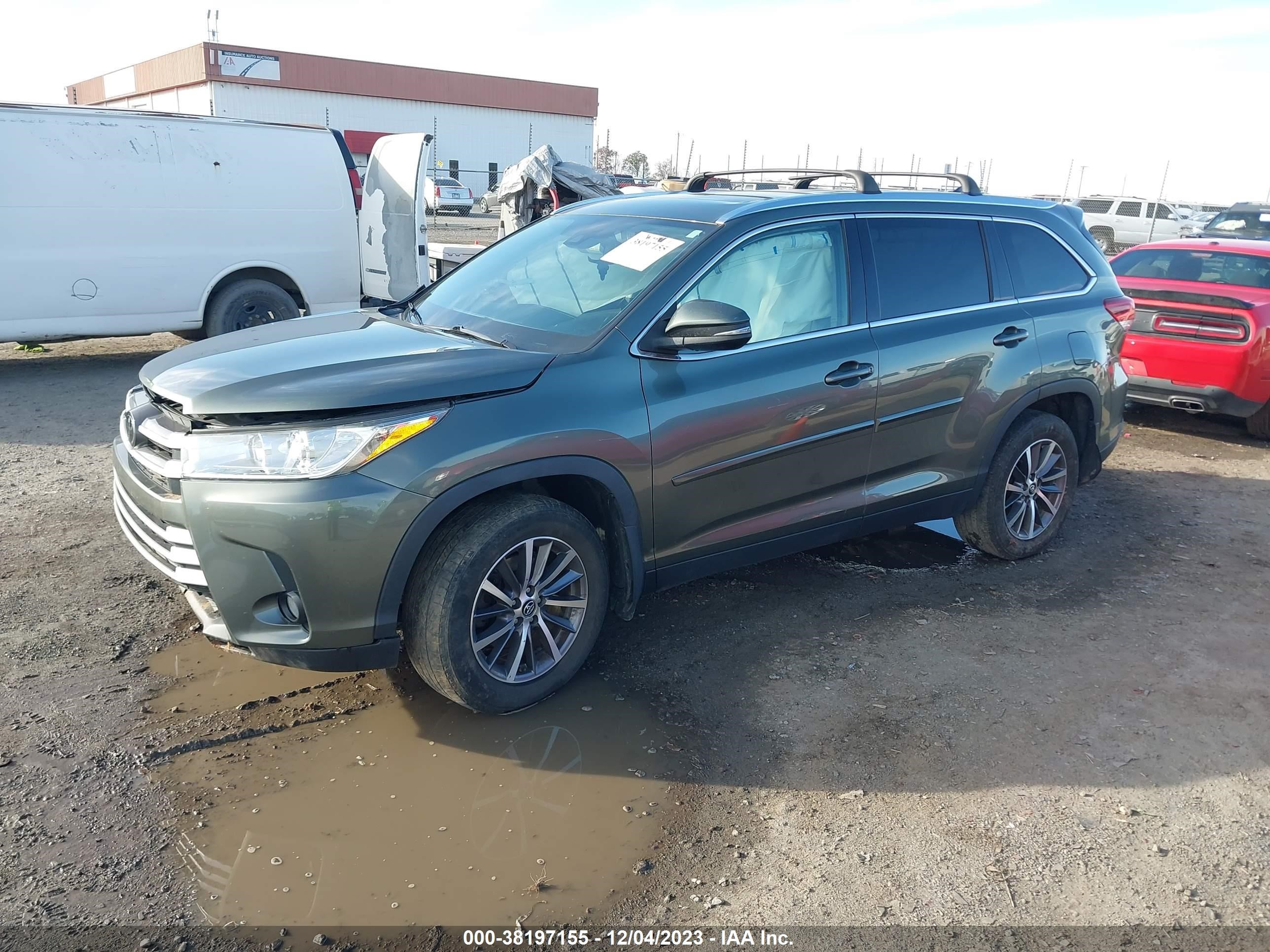 Photo 1 VIN: 5TDJZRFH5KS945005 - TOYOTA HIGHLANDER 