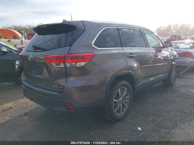 Photo 3 VIN: 5TDJZRFH5KS959907 - TOYOTA HIGHLANDER 