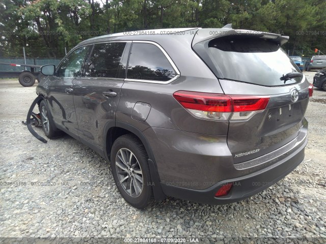 Photo 2 VIN: 5TDJZRFH5KS991689 - TOYOTA HIGHLANDER 