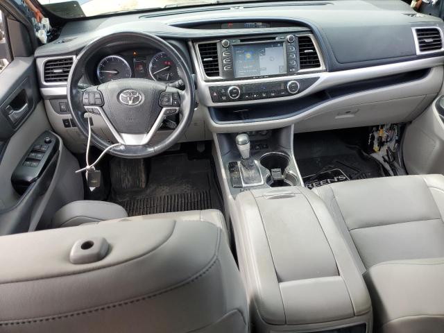 Photo 7 VIN: 5TDJZRFH6HS383656 - TOYOTA HIGHLANDER 