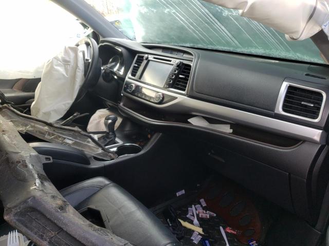 Photo 4 VIN: 5TDJZRFH6HS401797 - TOYOTA HIGHLANDER 