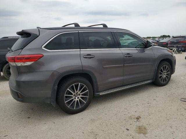 Photo 2 VIN: 5TDJZRFH6HS440146 - TOYOTA HIGHLANDER 