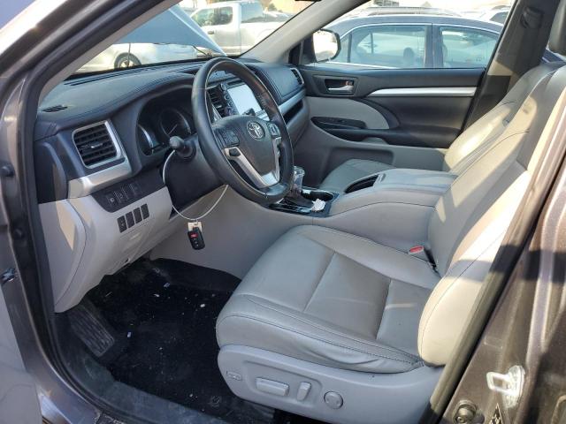 Photo 6 VIN: 5TDJZRFH6HS442706 - TOYOTA HIGHLANDER 