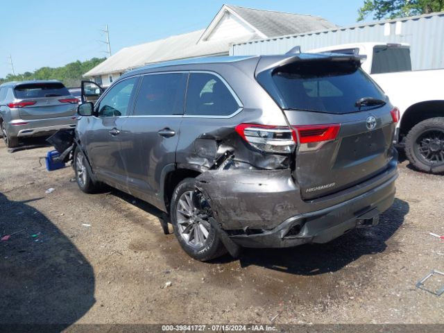 Photo 2 VIN: 5TDJZRFH6HS515329 - TOYOTA HIGHLANDER 