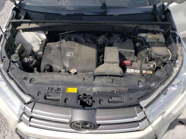 Photo 11 VIN: 5TDJZRFH6JS485383 - TOYOTA HIGHLANDER 