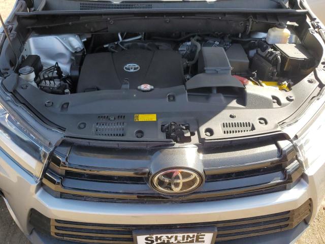 Photo 11 VIN: 5TDJZRFH6JS492320 - TOYOTA HIGHLANDER 