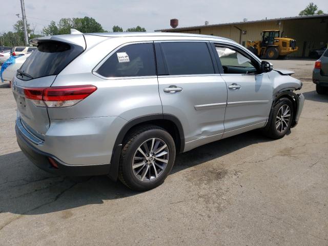 Photo 2 VIN: 5TDJZRFH6JS525039 - TOYOTA HIGHLANDER 