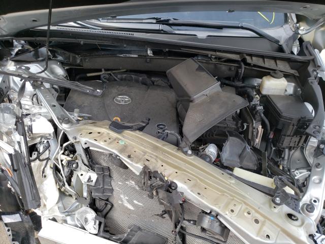 Photo 6 VIN: 5TDJZRFH6JS537126 - TOYOTA HIGHLANDER 