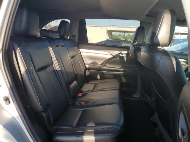 Photo 10 VIN: 5TDJZRFH6JS550815 - TOYOTA HIGHLANDER 