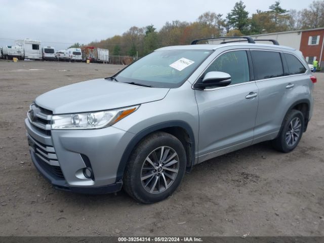 Photo 1 VIN: 5TDJZRFH6JS554332 - TOYOTA HIGHLANDER 