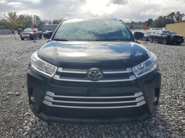 Photo 4 VIN: 5TDJZRFH6JS562432 - TOYOTA HIGHLANDER 