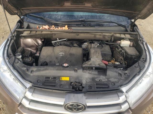 Photo 10 VIN: 5TDJZRFH6JS806192 - TOYOTA HIGHLANDER 