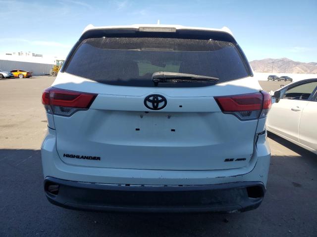 Photo 5 VIN: 5TDJZRFH6JS812574 - TOYOTA HIGHLANDER 