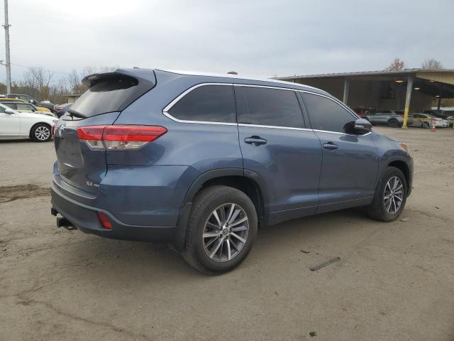 Photo 2 VIN: 5TDJZRFH6JS824580 - TOYOTA HIGHLANDER 