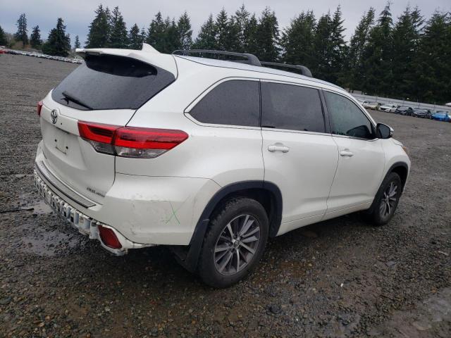 Photo 2 VIN: 5TDJZRFH6JS824787 - TOYOTA HIGHLANDER 