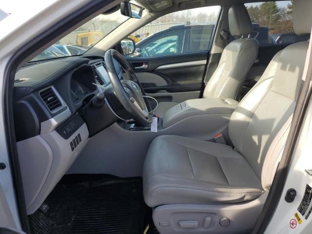 Photo 6 VIN: 5TDJZRFH6JS838706 - TOYOTA HIGHLANDER 